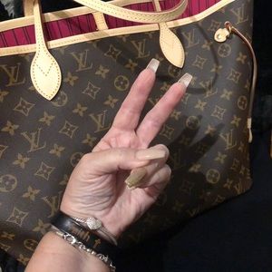 Meet your Posher, Anita